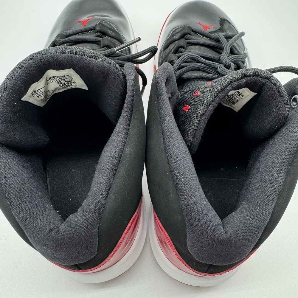 Jordan Max Aura Black Gym Red White AQ9084-006 Men's Size 9.5 Basketball Shoes